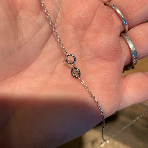 #179 0.17 cttw Moissanite cross necklace - Picture 4 of 8